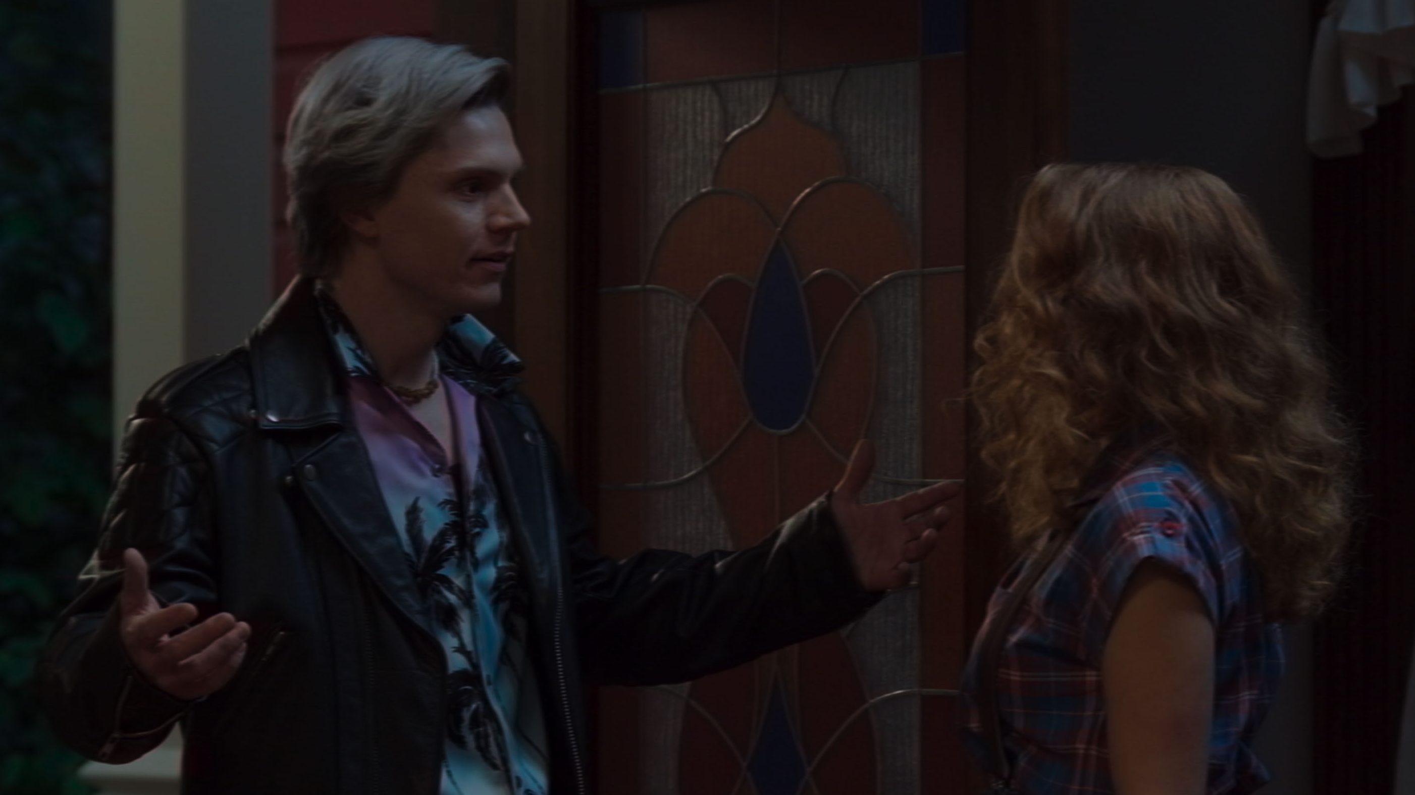 Wanda answers the front door to find her brother Pietro - only he is played by Evan Peters instead.